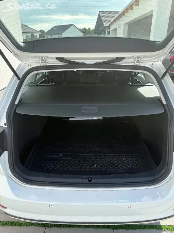 VW Golf Variant 1,4 TGI CNG, 2018 - fotka 6