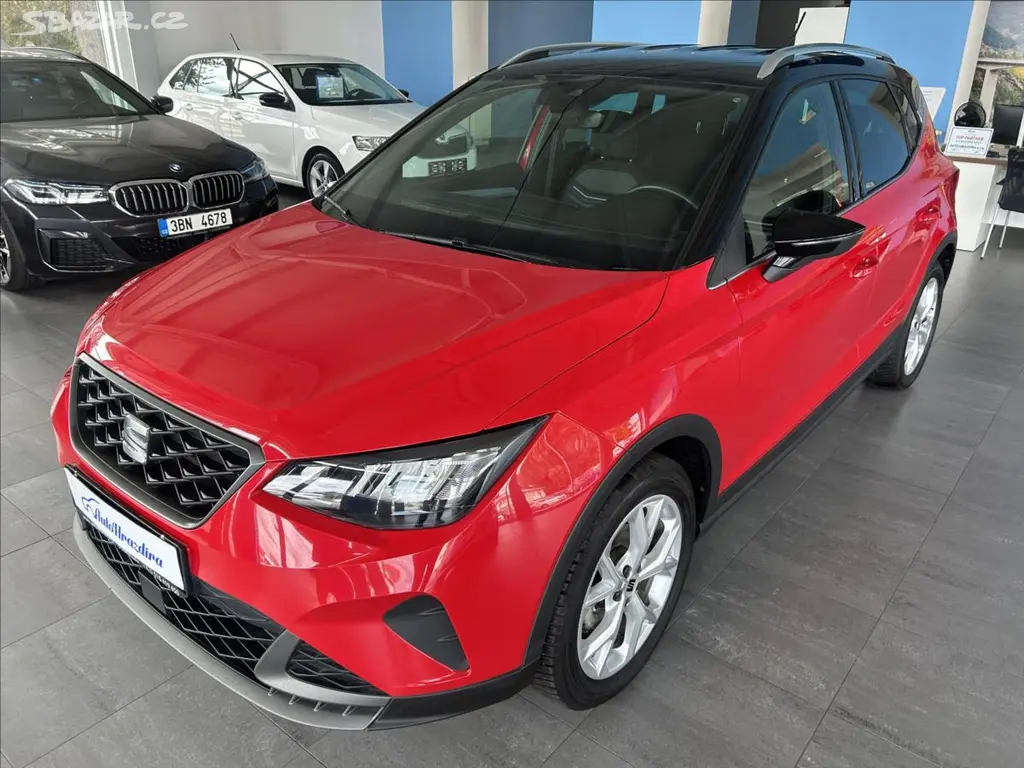 Seat Arona, 1,0 TSI 85kW,FR,SERVISKA,1.M - fotka 3