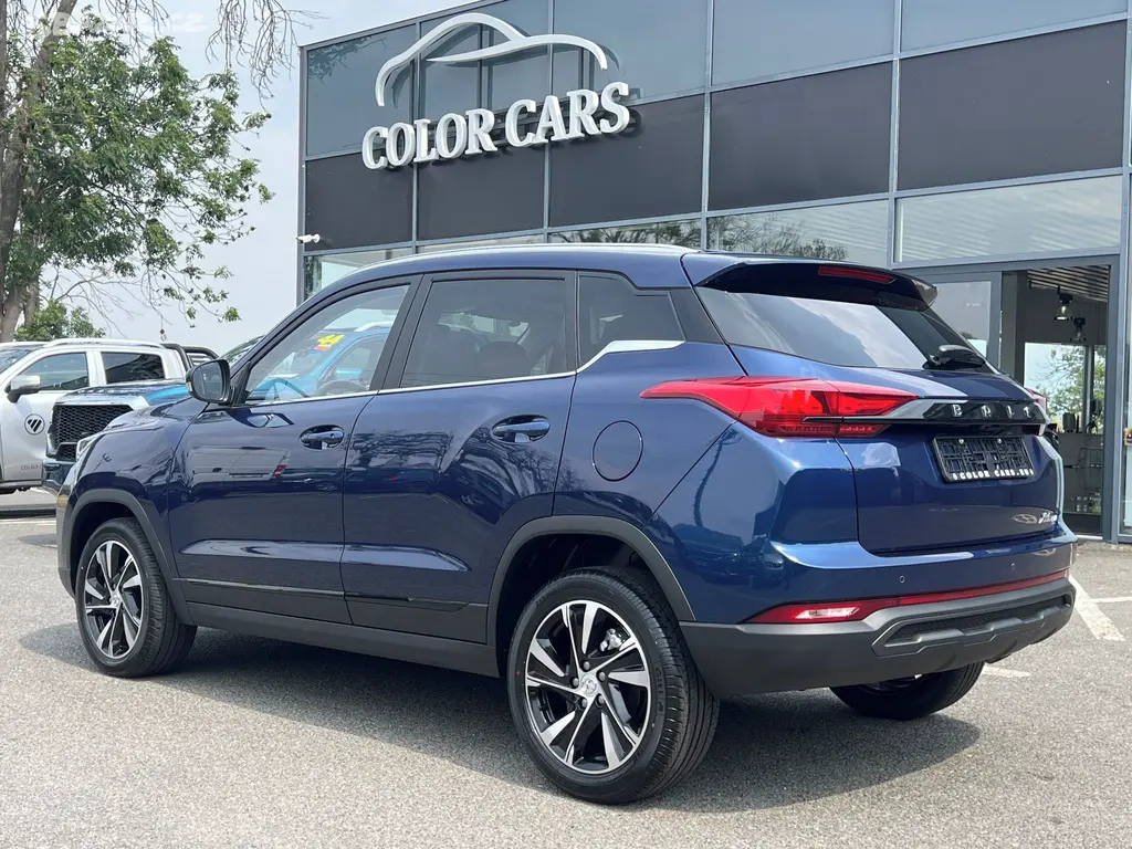 BAIC X3, 1.5 Turbo 100kW Výbava ALL IN. - fotka 4