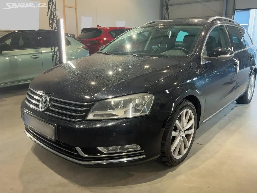 Volkswagen Passat, B7 2.0Tdi 103KW ALCANTR. HIGHL - fotka 5