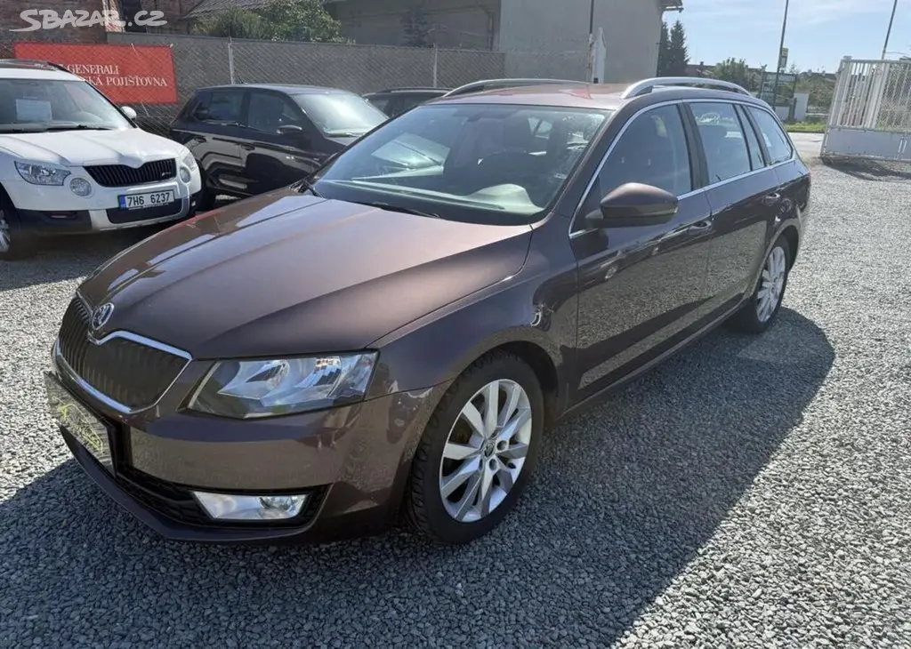 Škoda Octavia 2.0 TDI STYLE nafta manuální - fotka 3