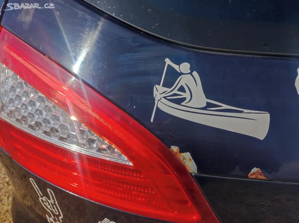 Ford Mondeo Mk4 combi 2008 2.0i/107kW - fotka 3