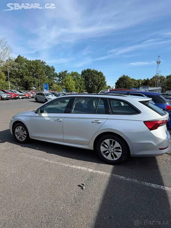 Škoda Octavia 2,0 TDI 85 kW Ambition, 2022 - fotka 2