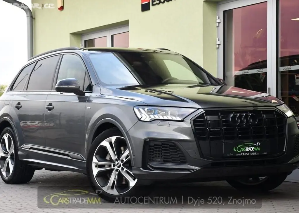 Audi Q7 3,0TFSI S-LINE ZÁRUKA 2R. 7MÍS 250 kw - fotka 6