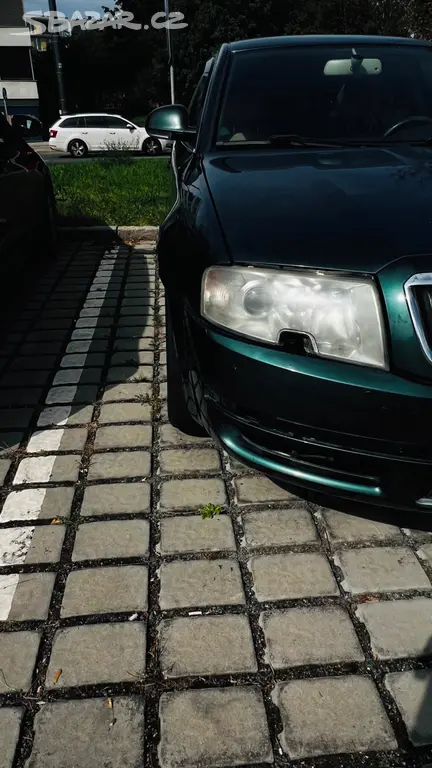 Škoda Superb 2.8 v6 automat 2008 - fotka 5