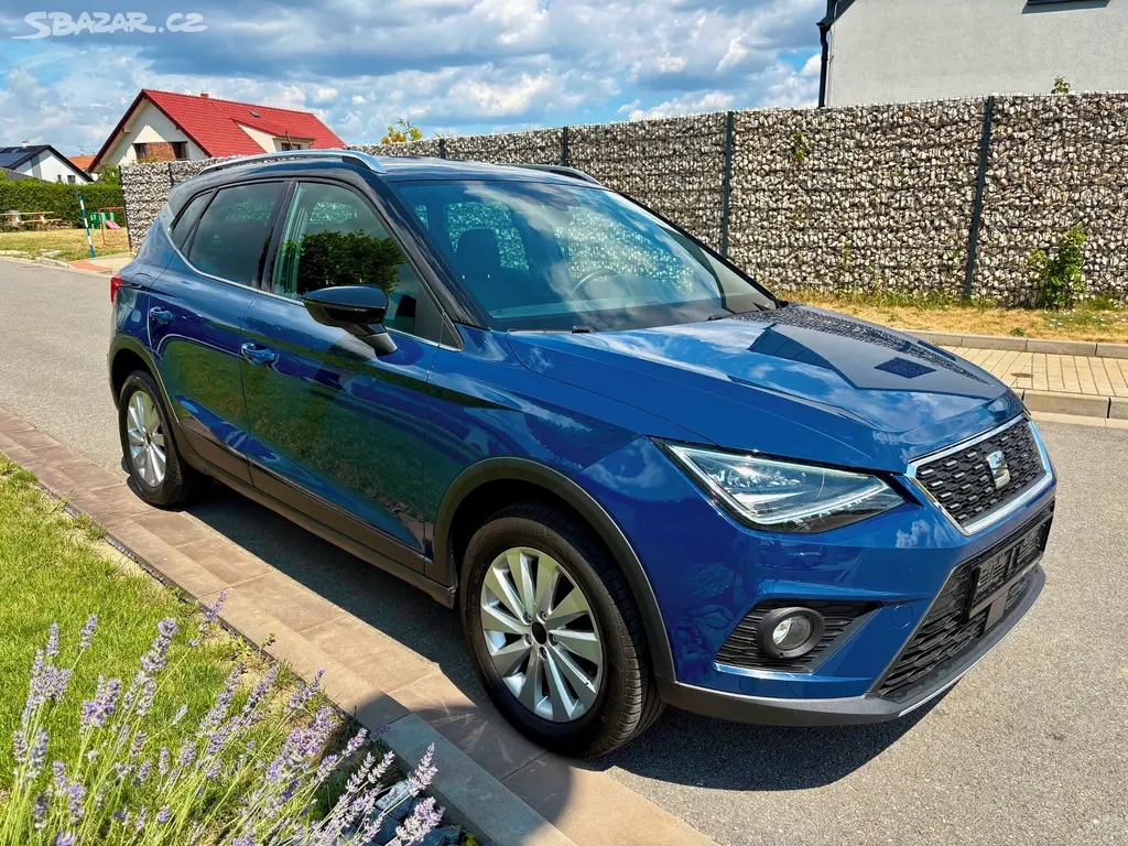 Seat Arona 1.0 TSi, tažné zař., navi, front, smart - fotka 2