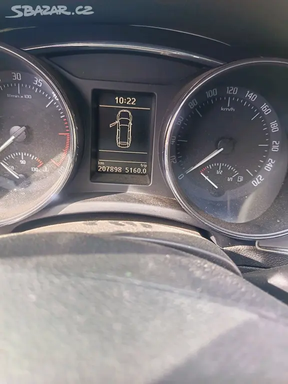 Škoda Superb 2 1,6 TDI - fotka 2