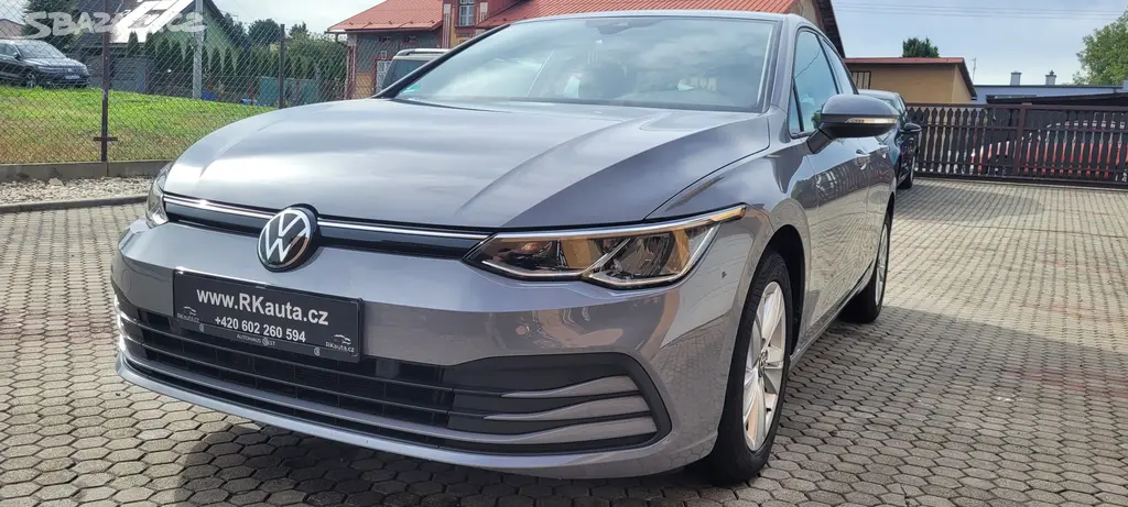 VW Golf 8 1,5TSi 96kW benzín "Life" FuLLeD