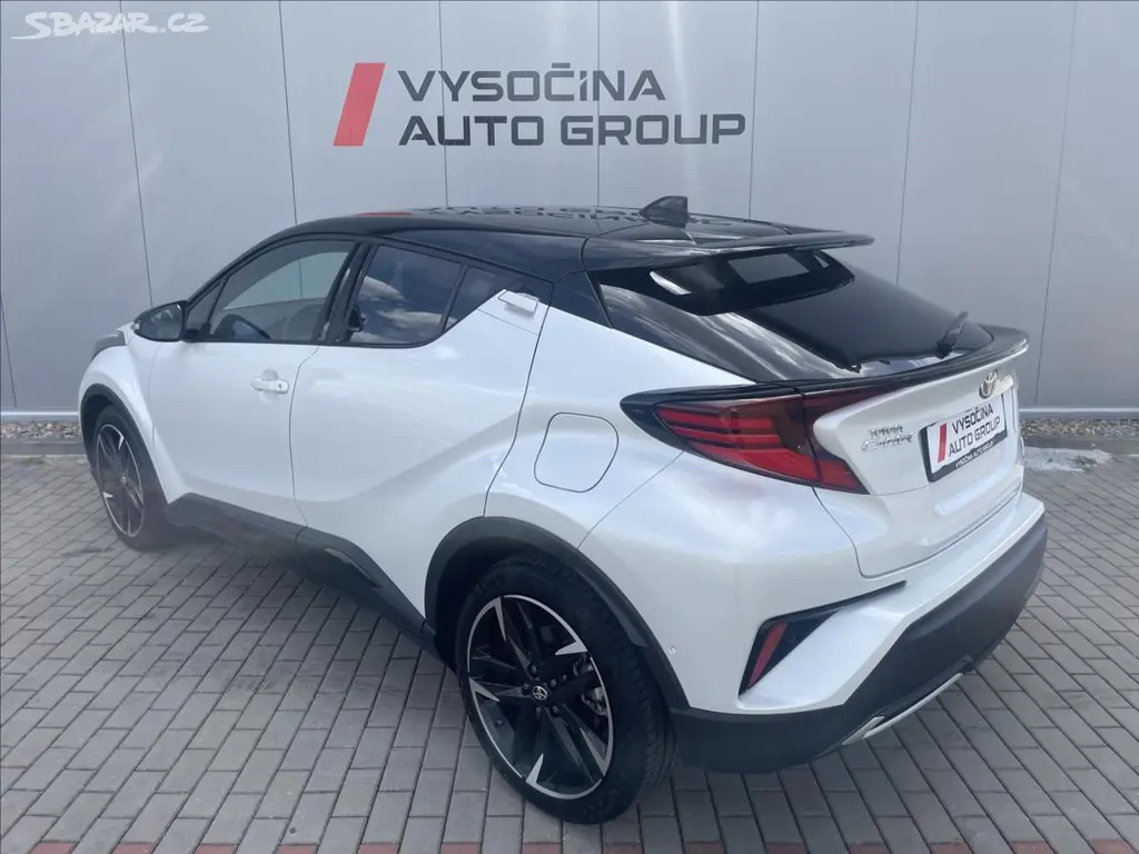 Toyota C-HR, 2,0 Hybrid GR Sport 1.Maj-CZ - fotka 2