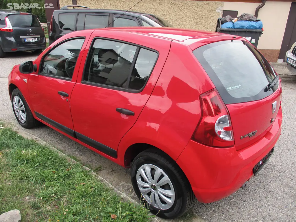 DACIA SANDERO 1.4 MPI, ZÁRUKA - fotka 6