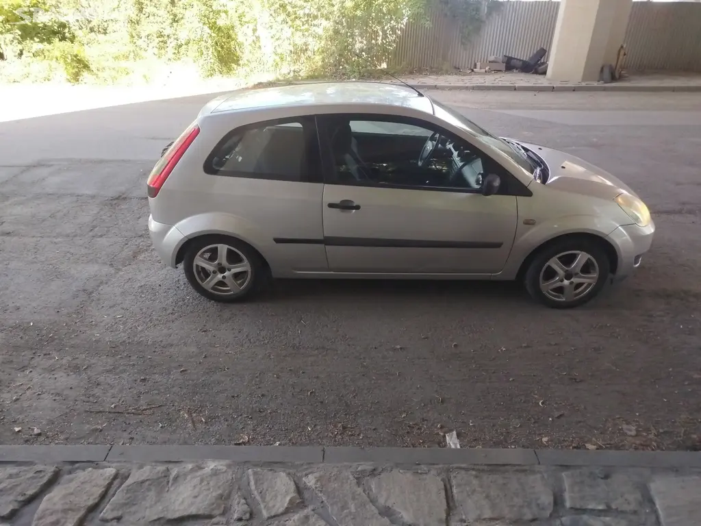 Ford fiesta - fotka 3