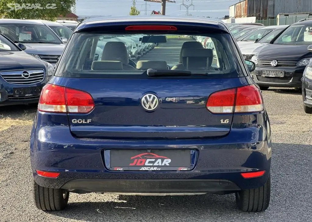 Volkswagen Golf 1.6MPi 75kw KLIMA KAMERA ALU - fotka 5