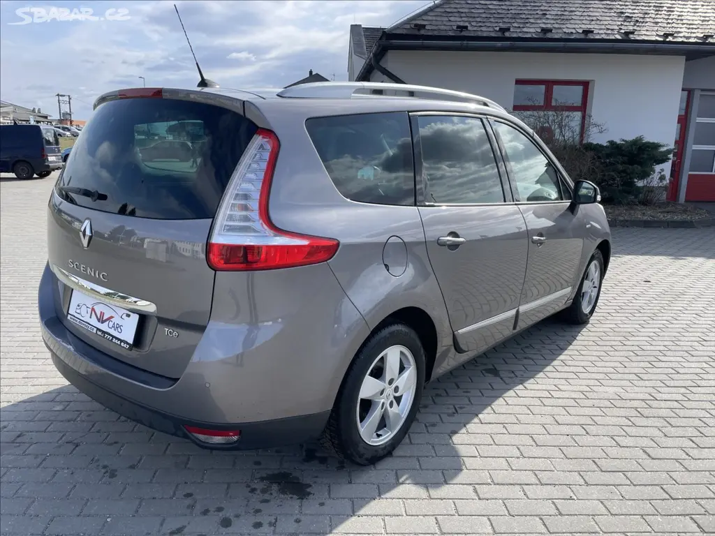 Renault Grand Scenic 1,2TCe 97kw BOSE GPS DPH 2013 - fotka 4