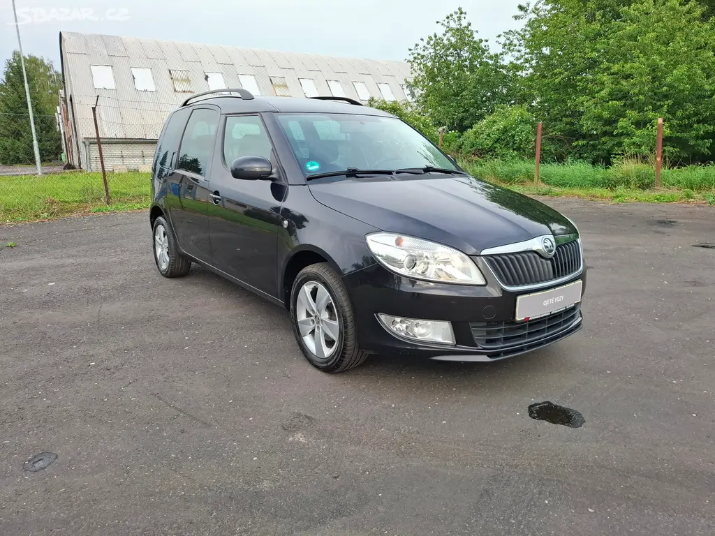 Škoda Roomster 1.2TSi 63kW,klima,senzory,tažné - fotka 3