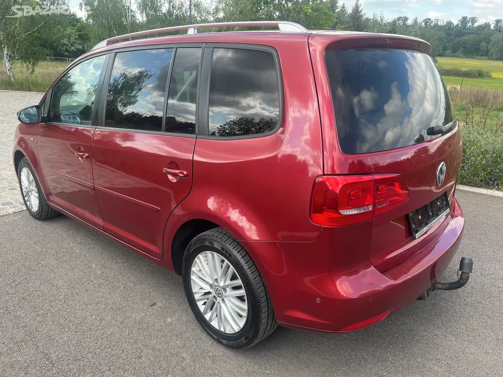 Volkswagen Touran 1.4 TSI DSG tažné alu - fotka 6