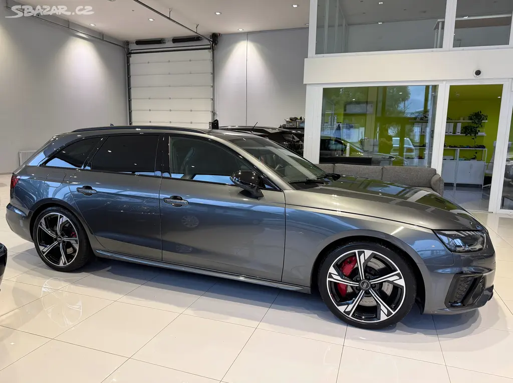 Audi S4, Avant3.0 B&O MASÁŽ 251 kW 4x4 - fotka 4