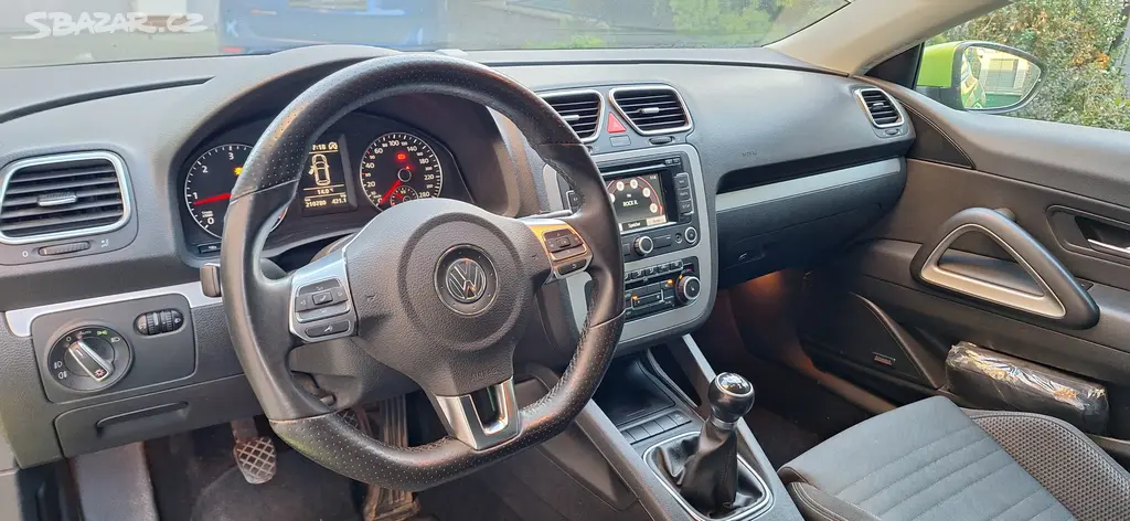 Volkswagen Scirocco 2.0 tdi - fotka 5