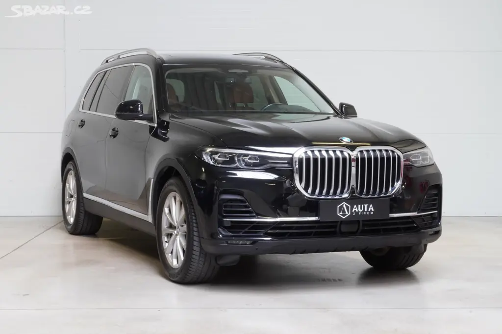 BMW X7, Xdrive40d,1MAJ,ČR,DPH,Tažné - fotka 3
