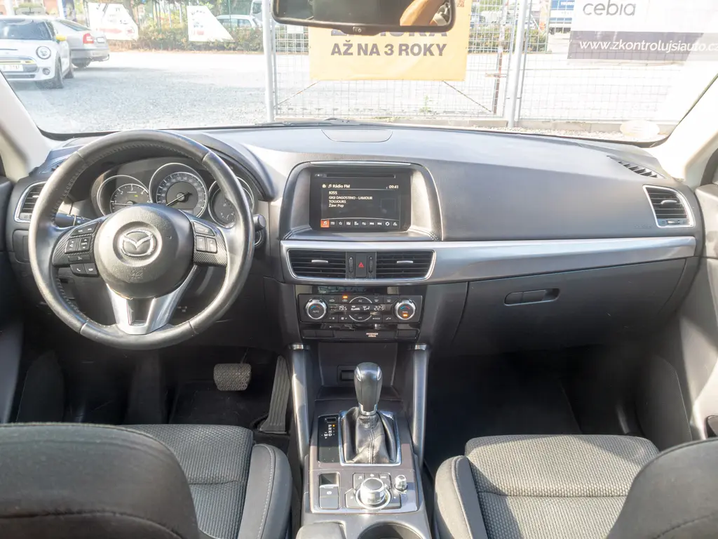 Mazda CX-5 2.2D 110KW MAT - PERLEŤ - fotka 4