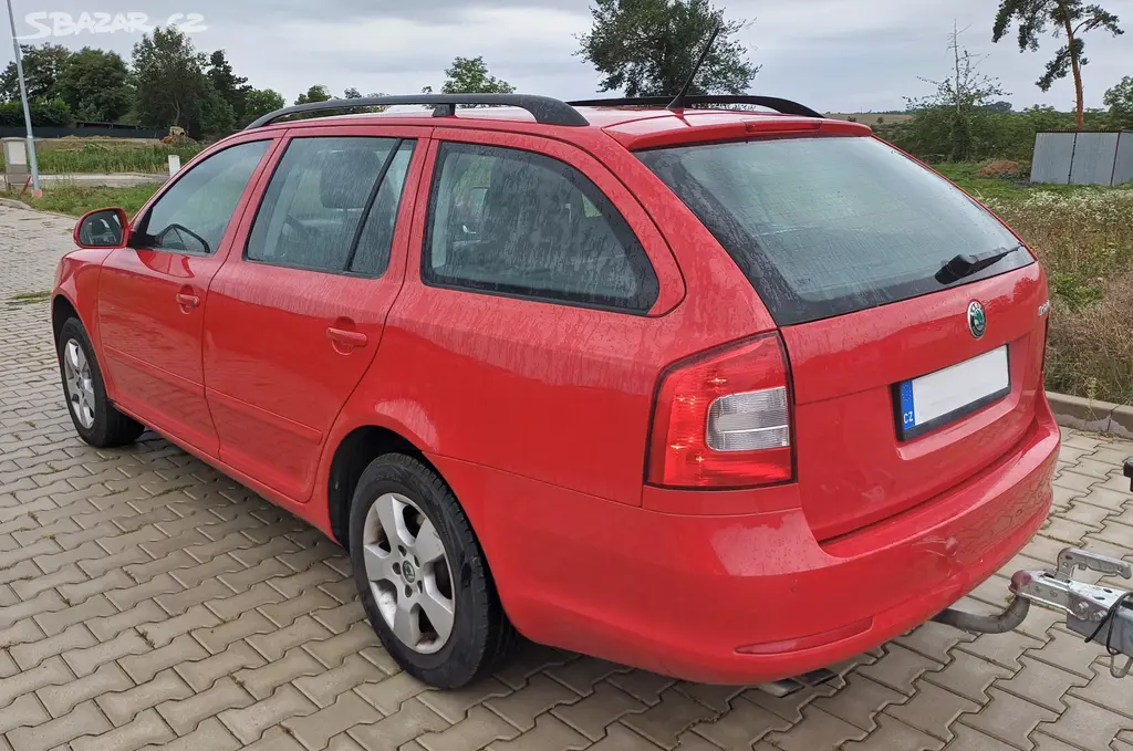 Škoda Octavia II 4x4, tažné zařízení, střešní okno - fotka 5