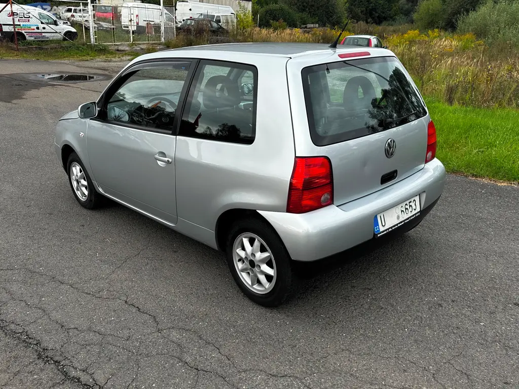 Volkswagen Lupo 1.0Mpi, r.2004, serviska, rozvody - fotka 4