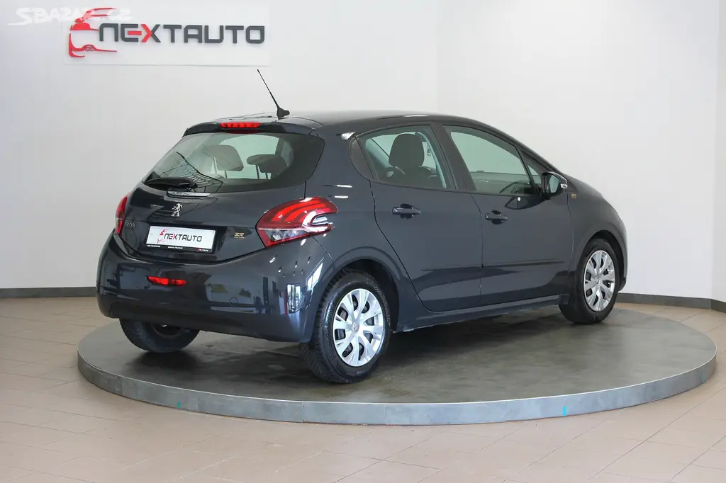 Peugeot 208, 1.5BlueHDi 75kW,KLIMA 1.MAJ.ČR - fotka 5