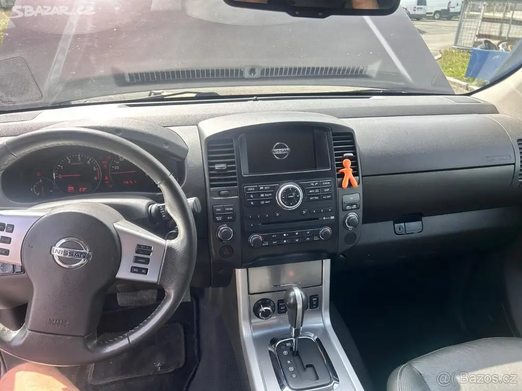 Nissan Navara 3,0 DCI - fotka 5