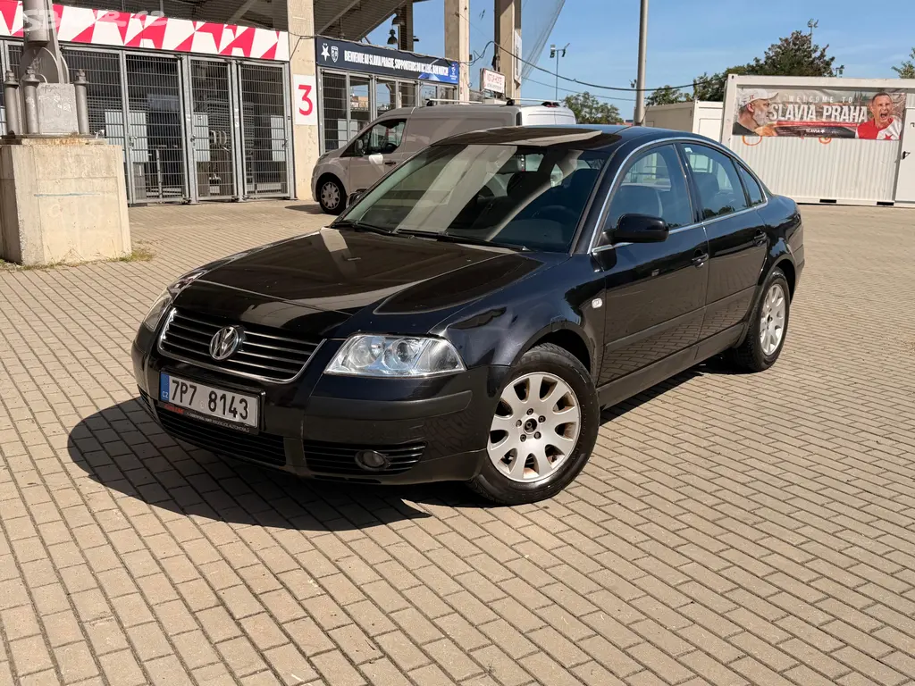 Volkswagen Passat, 2.0i 96kw Tažené Nova STK