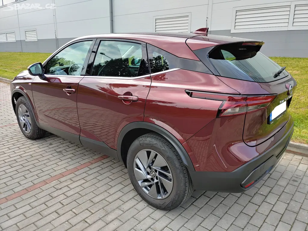 Nissan Qashqai 1.3 - fotka 3