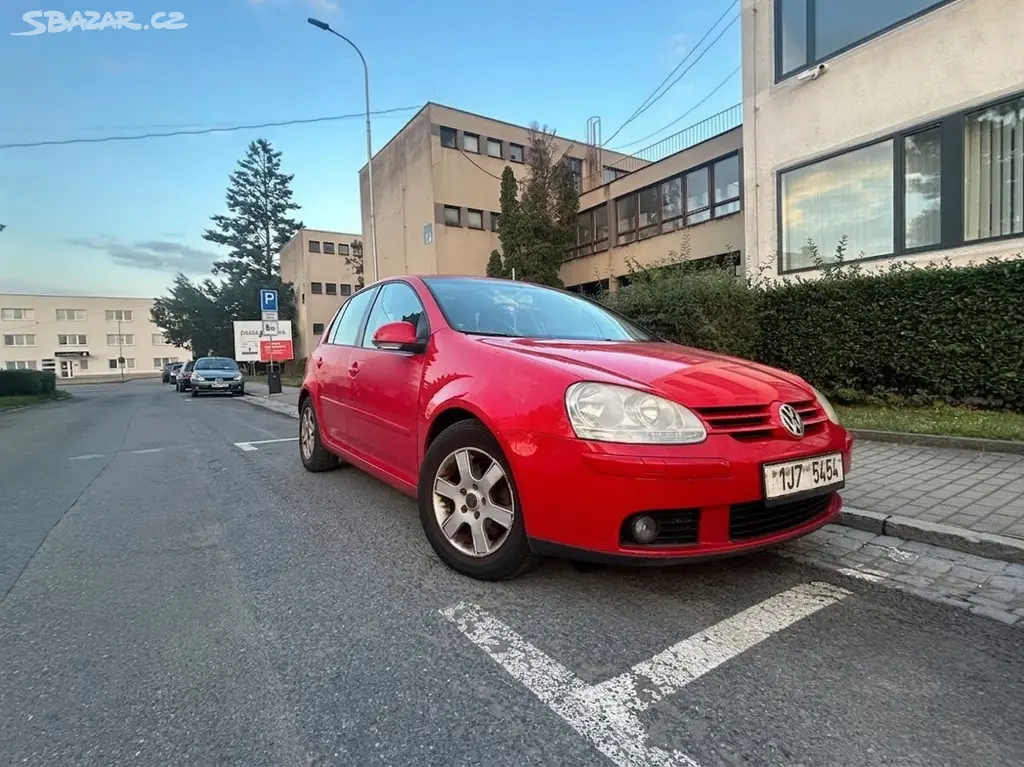 Golf5,1.9 77kw,klimatr,stk2028,4el.okn,234 tis.naj - fotka 3