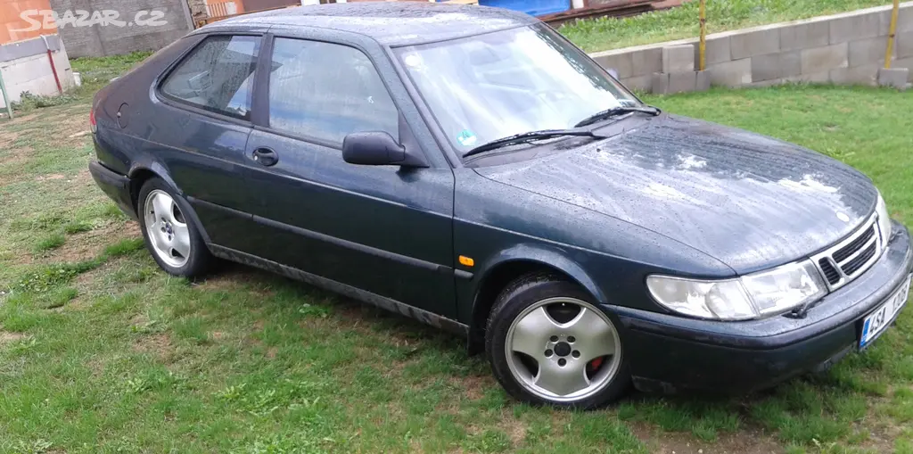 Saab 900 Coupe