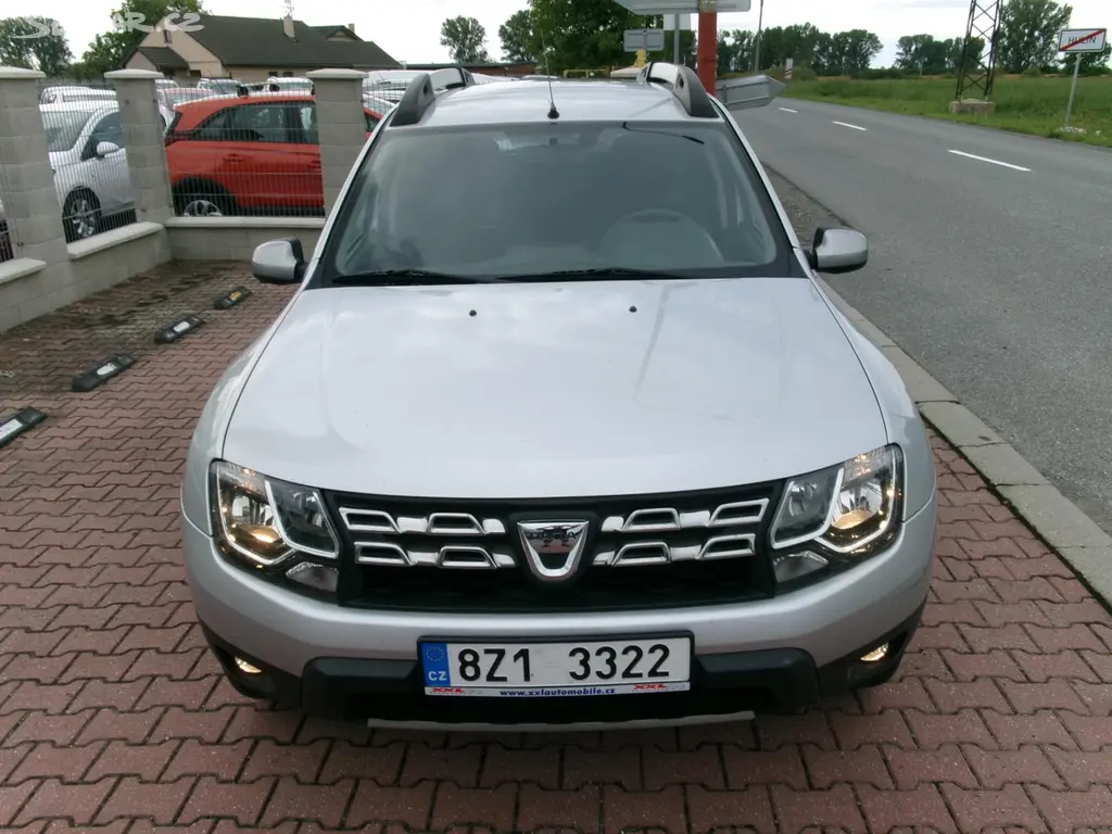 Dacia Duster, 1,5 Dci KLIMA LAUREATE - fotka 4