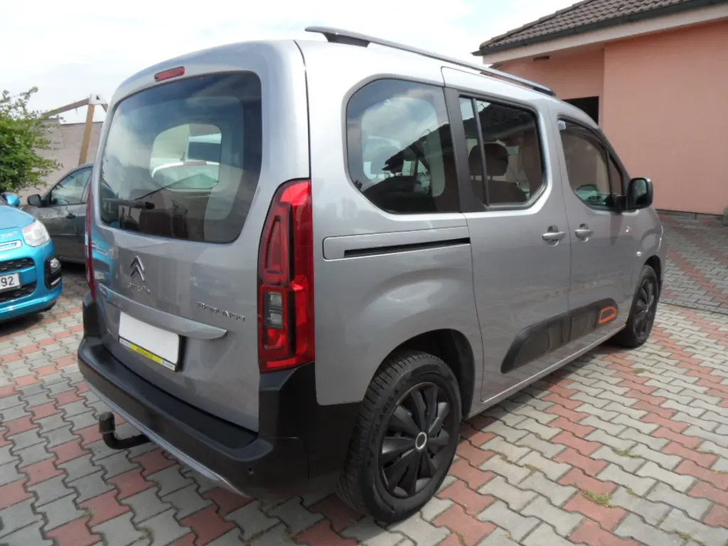Citroen Berlingo 1.5 Blue HDi,zak.v ČR,serv.knížka - fotka 4