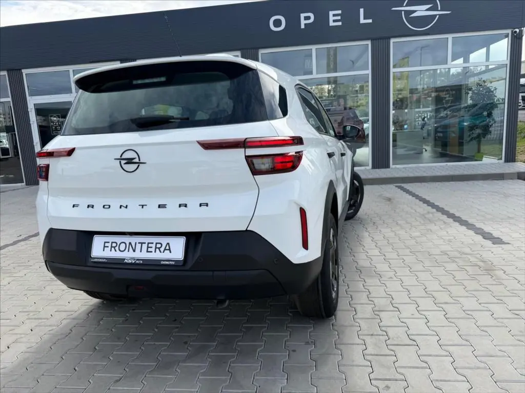 Opel Frontera, 1,2 TURBO EDITION HYBRID - fotka 3
