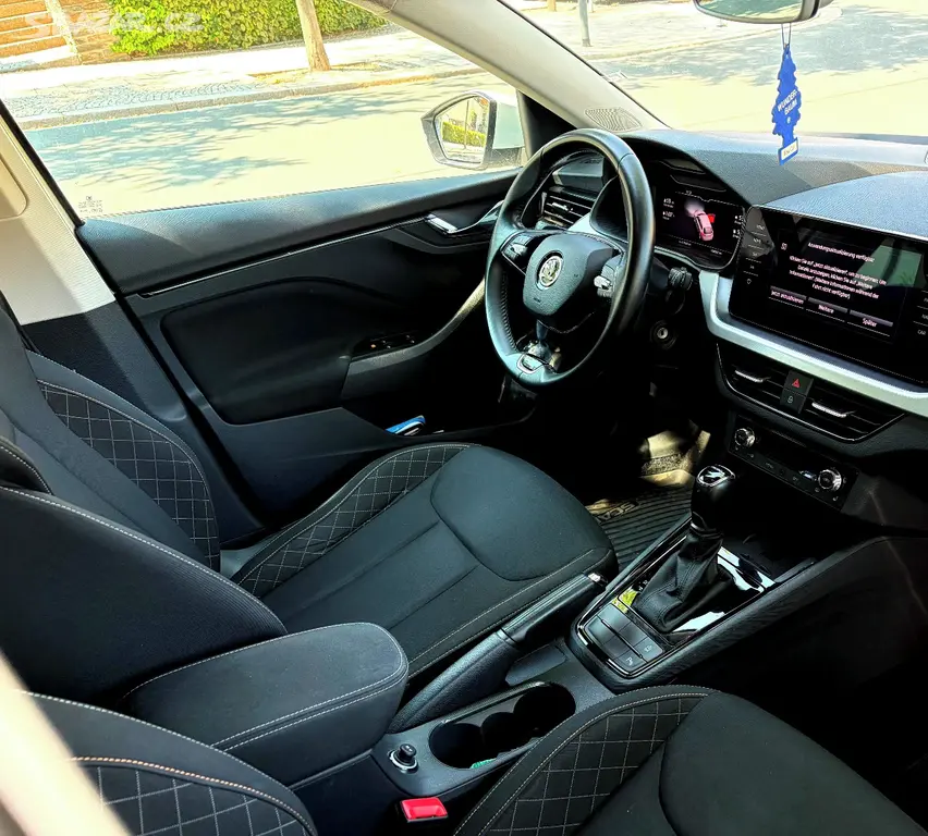 ŠKODA SCALA IQ DRIVE 1.6 TDI 85 KW - TOP - fotka 5