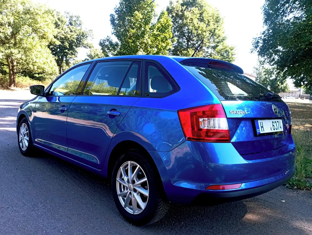 ŠKODA RAPID 1.4 TDI 66 KW - fotka 3