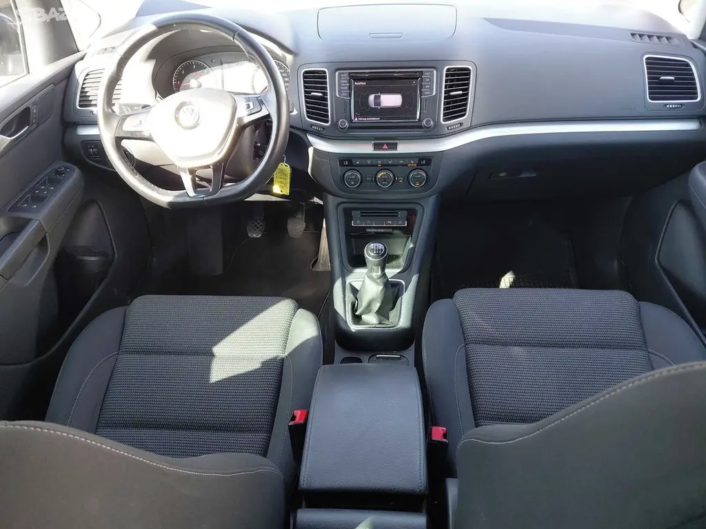 Volkswagen Sharan, 2.0Tdi110KW 7-MÍST 171tkm 2018 - fotka 2