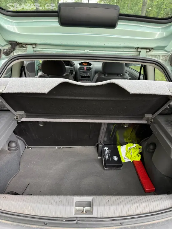 Opel Corsa C 1.0 16V 2001 servis bez koroze TK - fotka 5