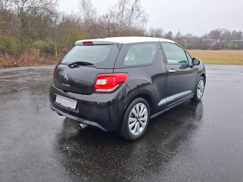 Citroën DS3 1.2 60kW,rozvody,HiFi systém - fotka 4