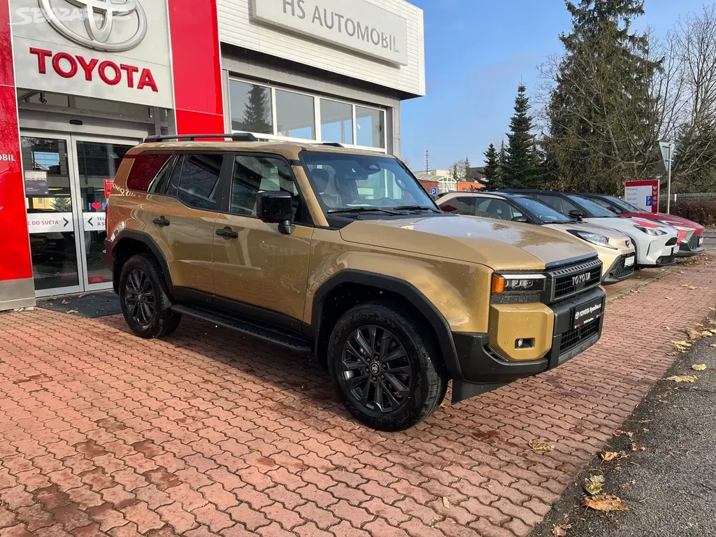 Toyota Land Cruiser, 2,8L MHEV 8AT 4x4 Executive - fotka 3