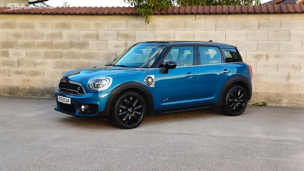 Mini Countryman, COOPER 1.5 SE ALL4-1.maj-ČR