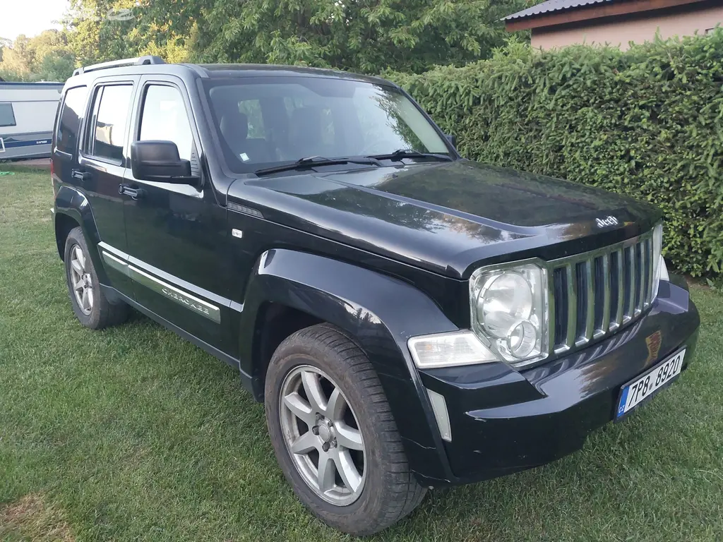 JEEP CHEROKEE 2,8 CRD, 180koní - fotka 3