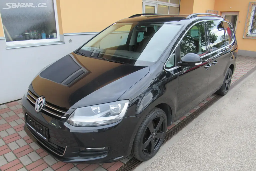 Volkswagen Sharan, 2.0 TDi AUT. KLIMA TAŽNÉ 2.2 t - fotka 6