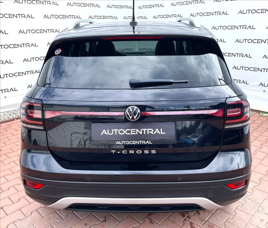 Volkswagen T-Cross, 1,0 TSi,81kW,STYLE,STK 7/28 - fotka 5
