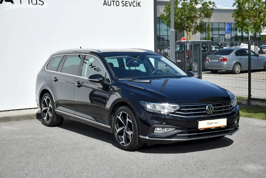 Volkswagen Passat, COMBI ELEGANCE 1.5 TSI 110 kW - fotka 6