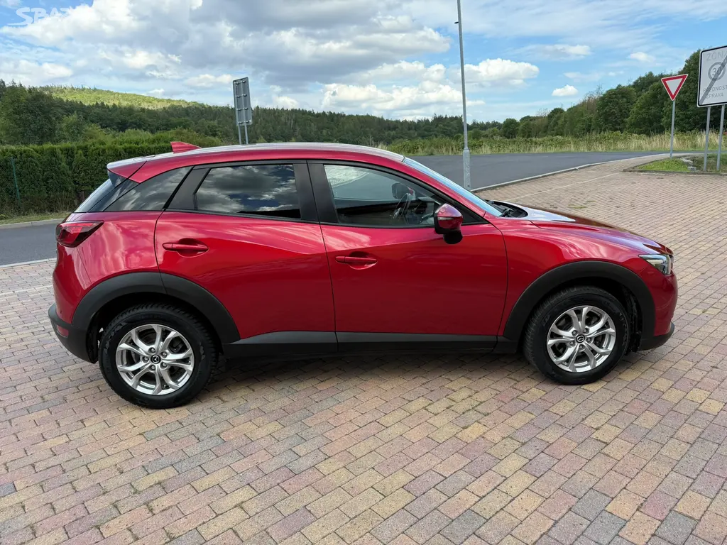 MAZDA CX-3 2.0 SKYACTIV-G 88kW-[telefon skryt]KM- - fotka 5