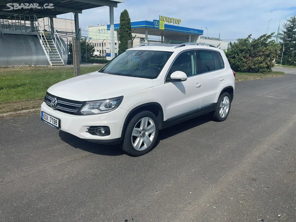 Volkswagen Tiguan, 2.0 125kw, 4X4, WEBASTO,VÝBAVA - fotka 2