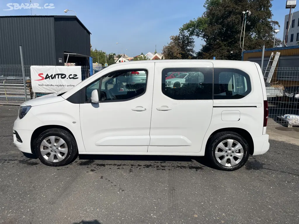 OPEL COMBO LIFE 1.5 CDTi 96KW 1Majitel ČR 2019 - fotka 5