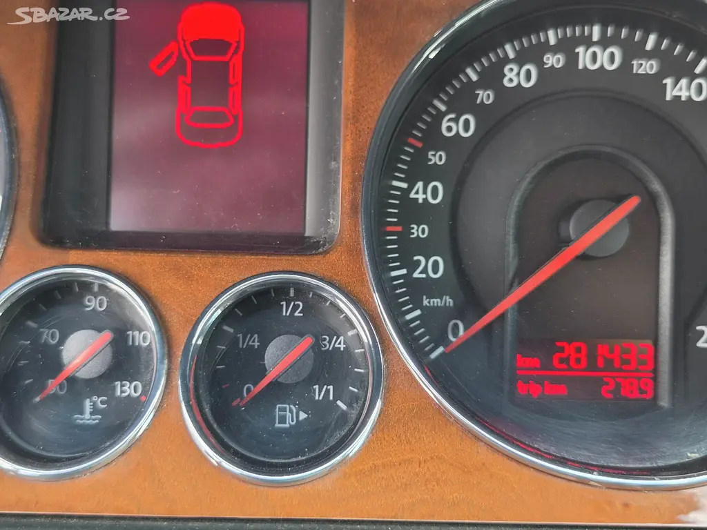 Volkswagen Passat, 2.0 TDI DSG HIGHLINE - fotka 4