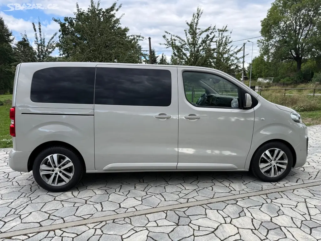 Peugeot Traveller, 2.0HDI 130kW 8MÍST BUSINESS - fotka 5